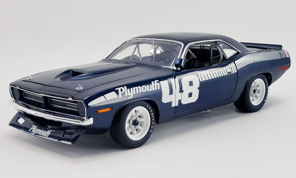 1/18 #48 70 AAR Cuda Pilot Car – Hobby Express Inc.