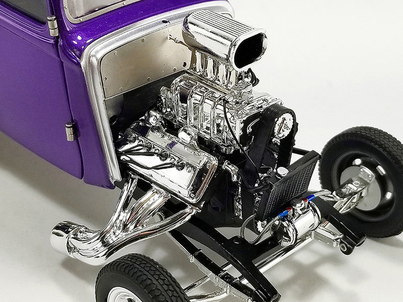 Close up of Gasser engine in a diecast model car.