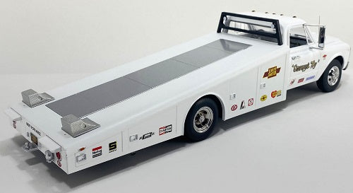 1/18 model of Chevrolet Ramp truck in white with "Grumpy's Toy" text on door.