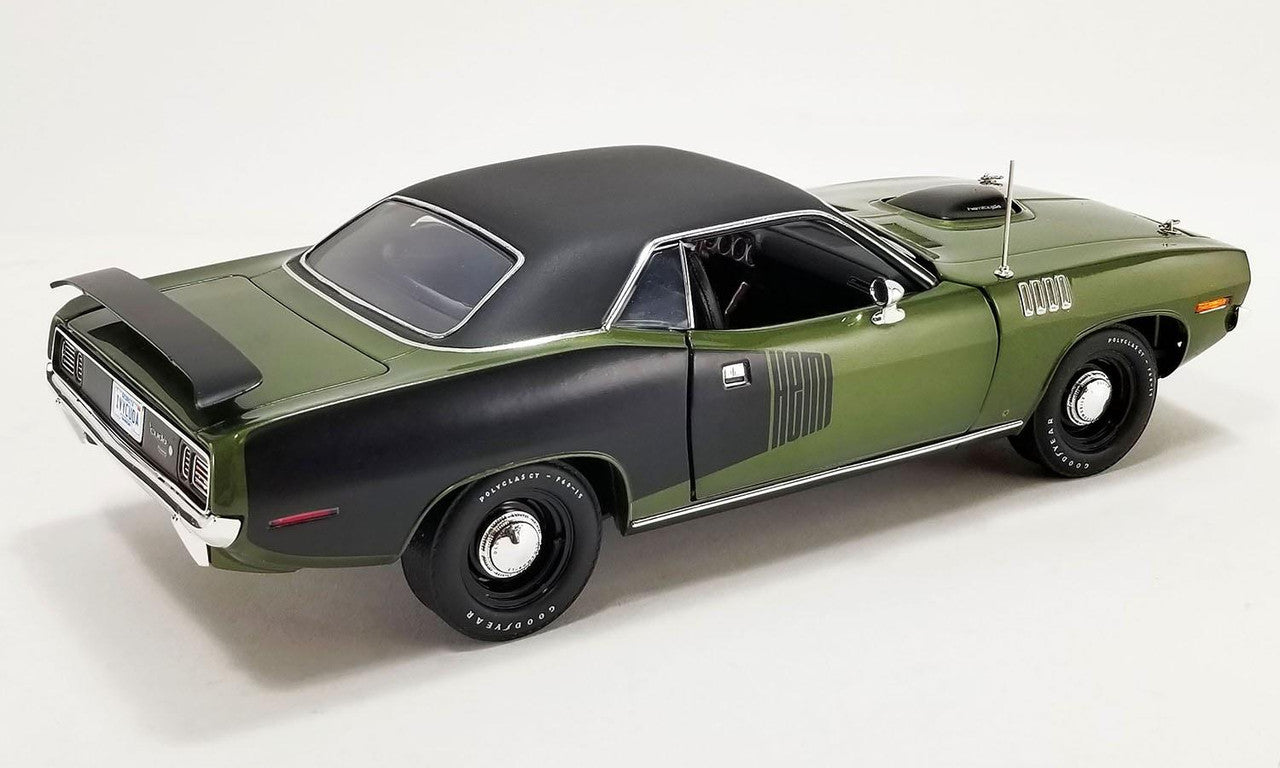 1/18 1971 PlymouthHemi Cuda Vinyl Top Ivy Green – Hobby Express Inc.