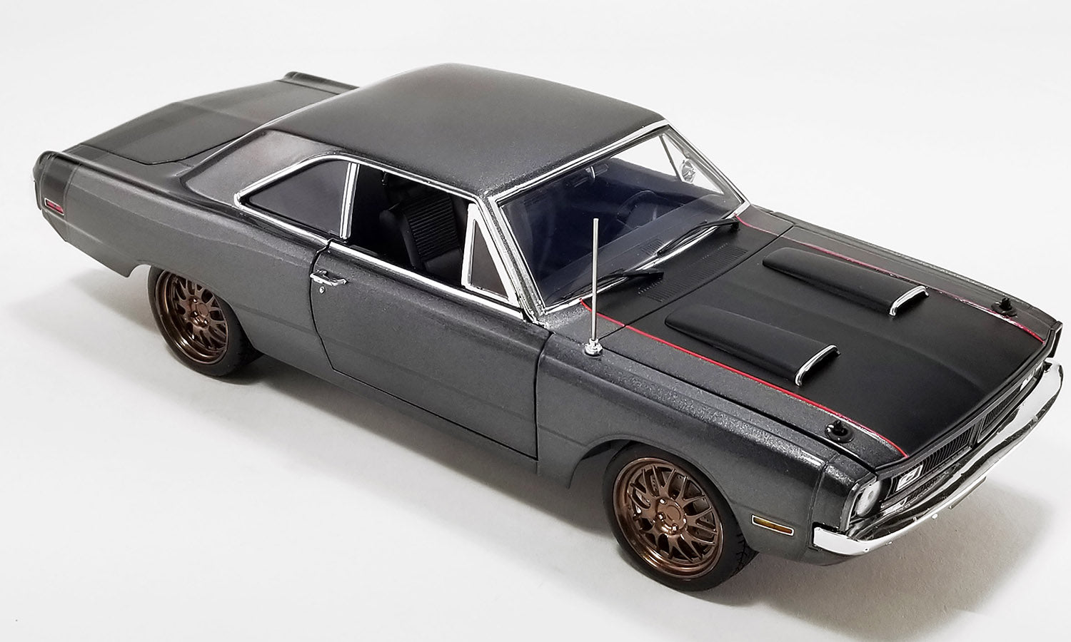 1/18 scale diecast model of 1970 Dodge Dart.