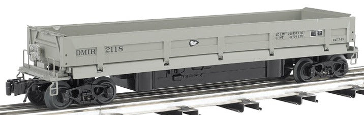 Model of operating dump car.