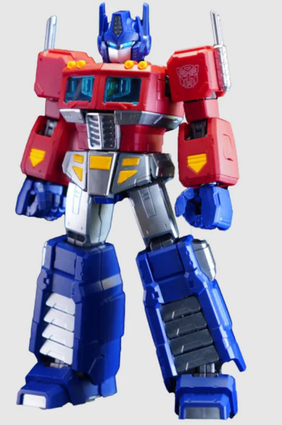 Assembled Transformrs Optimus Prime model kit.