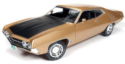 1/18 1970 Ford Torino Cobra Gold