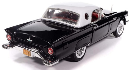 Scale model of 1957 Ford Thunderbird.