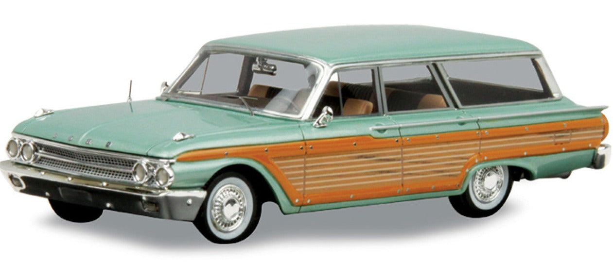 1/43 1961 Ford Country Squire Green