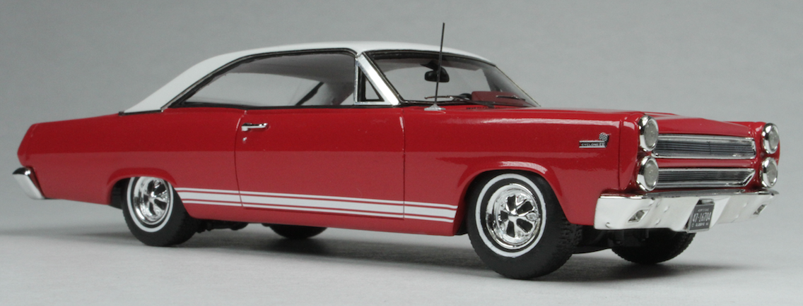 1/43 1966 Mercury Comet Red