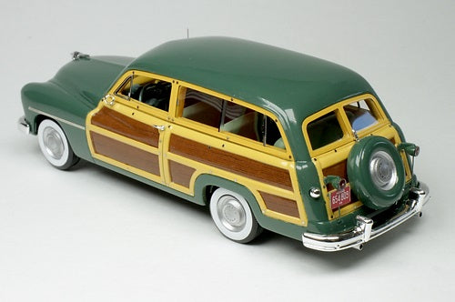 1/43 1949 Mercury Woodie Meadow Green