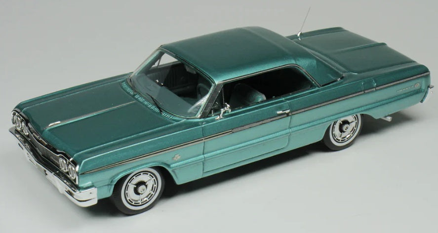 1/43 1964 Chevy Impala SS Lagoon Aqua Irid
