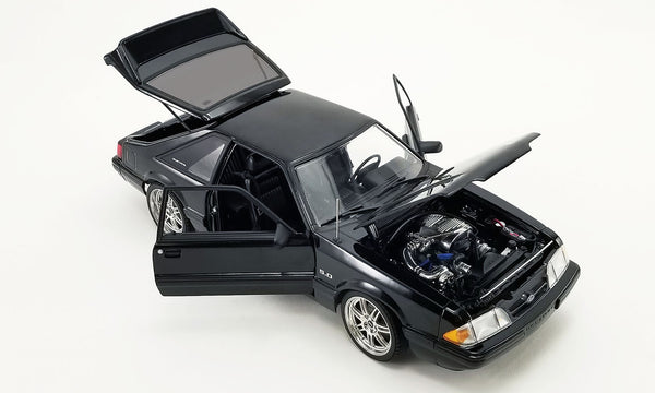 1/18 1990 Ford Mustang 5.0 Black