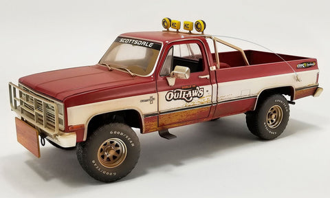 1/18 1982 Chevy K-20 World of Outlaws Push Truck
