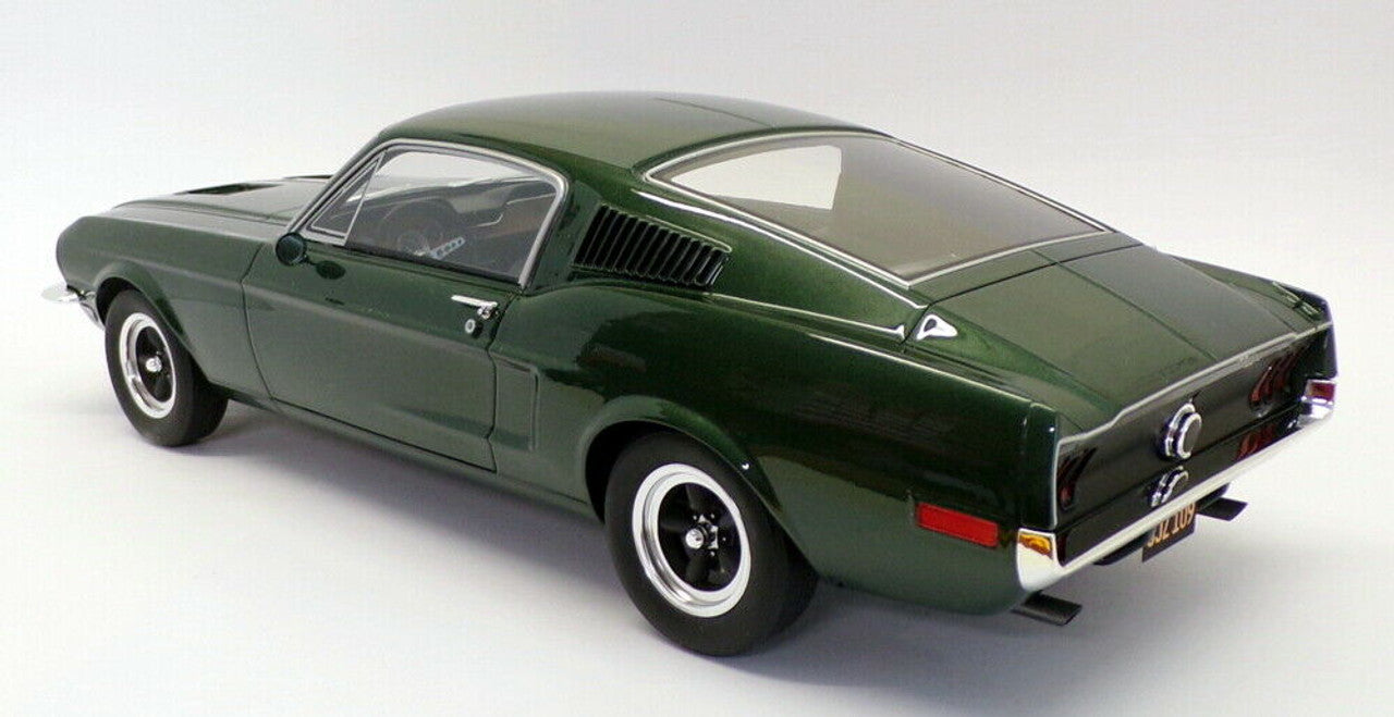 1/12 1968 Ford Mustang GT390 - Steve McQueen Bullitt
