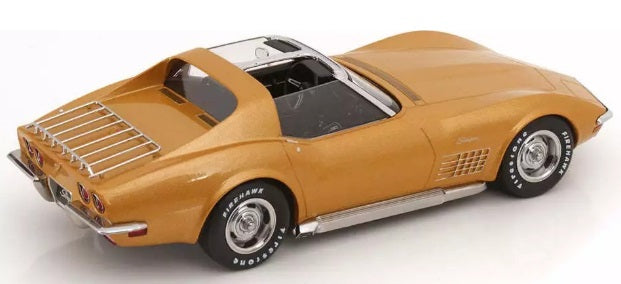 1/18 scale model of a 1972 Corvette C3 Stingray gold in color.