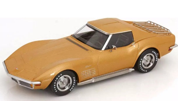 1/18 scale model of a 1972 Corvette C3 Stingray gold in color.