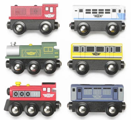 6PC WOOD TRAIN CAR SET