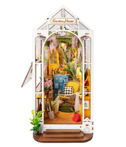 Assembled Garden House book nook kit.