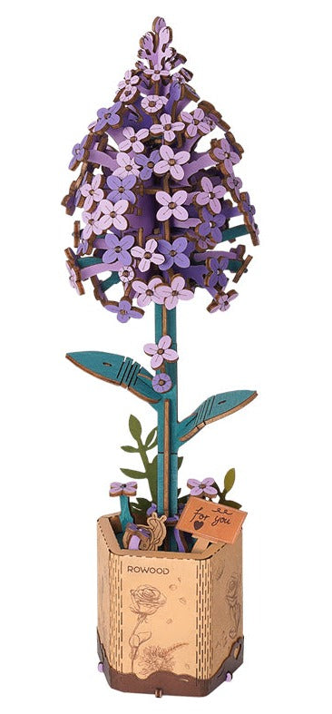 Assembled 3d model of a lilac flower.