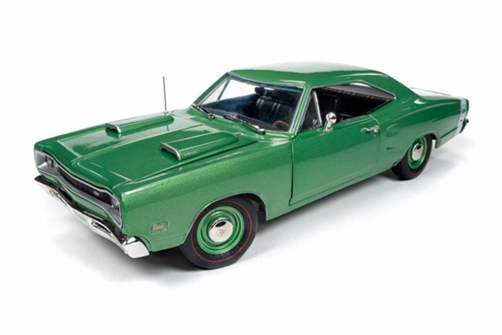 1/18 scale model of 1969 Dodge Coronet in green.