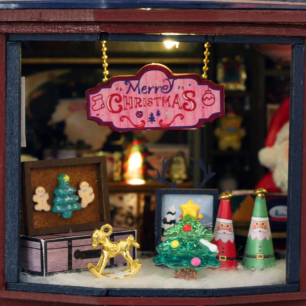 Close up of Christmas Wonderland kit showing the display in the store window.