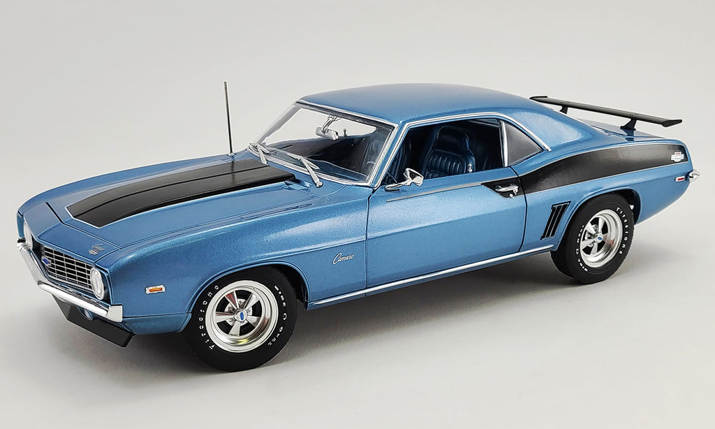 1/18 scale diecast model of 1969 COPO Camaro in blue with black.