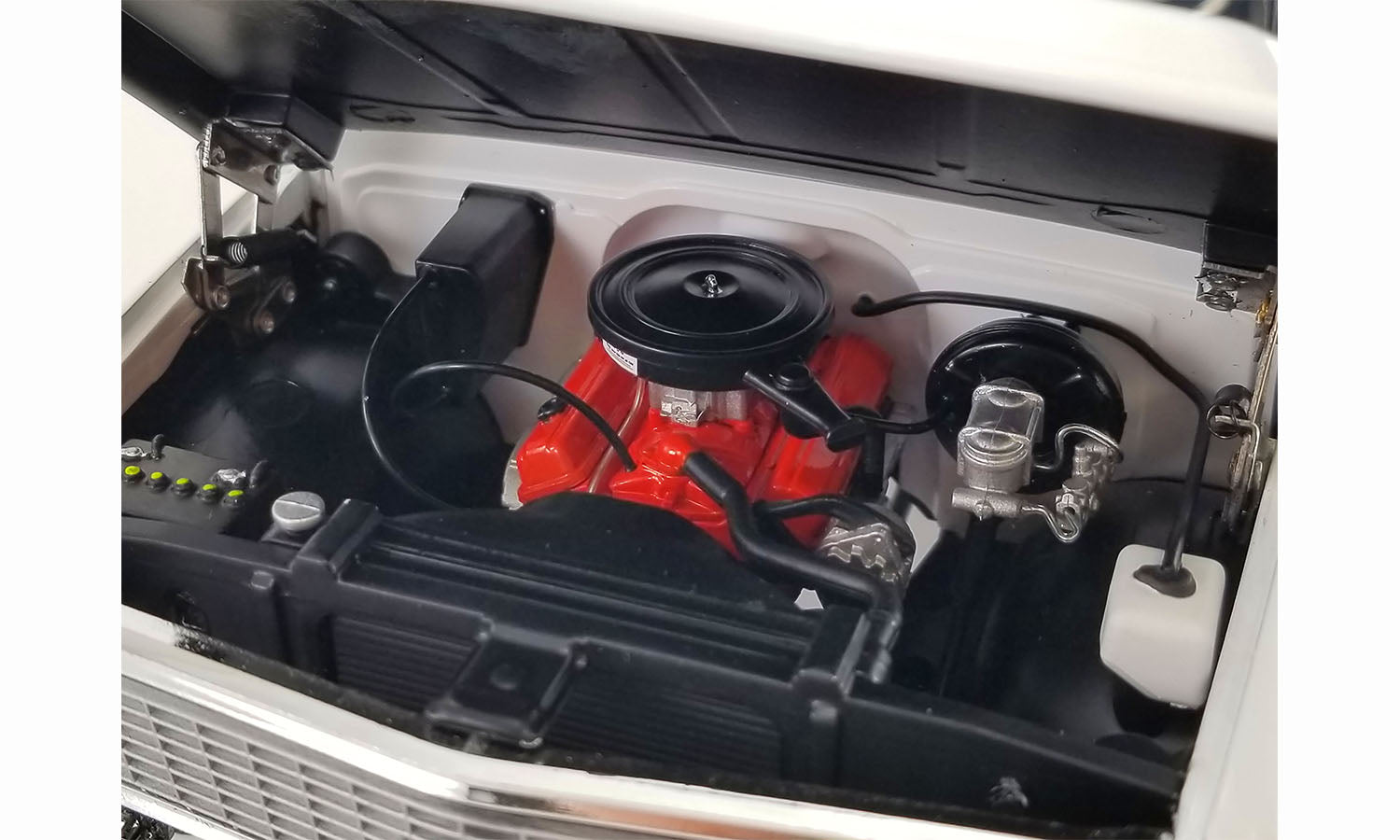 Under the Hood view of 1/18 diecast Chevy Blazer