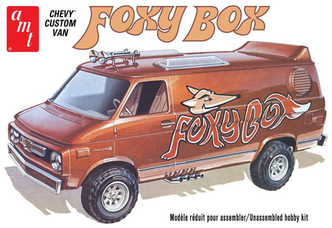 1/25 1975 Chevy Van Foxy Box Model Kit