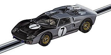 DIG124 Ford GT 40 MkII #7 with Lights