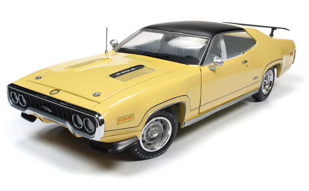 1/18 scale model of a yellow 1971 Plymouth GTX Hardtop.