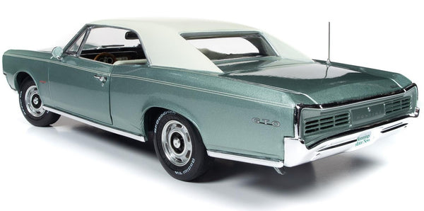 1/18 1966 Pontiac GTO Hard Top Palmetto Green *Blemished*