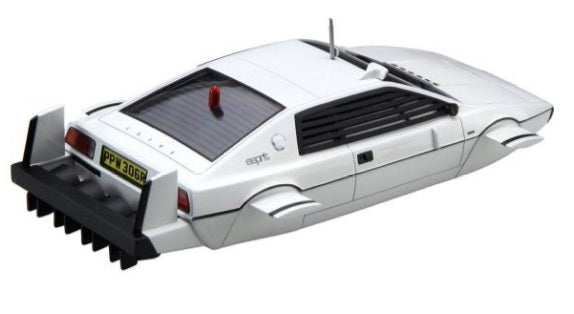 1/24 Lotus Bond Car Submarine (New Tool)