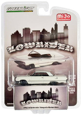 1/64 1963 Chevrolet Impala SS Low Riders Grey