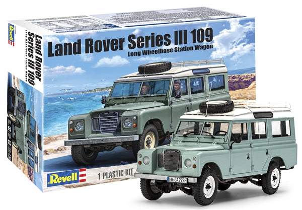 1/24 Land Rover Series III 109 LWB Station Wagon Revell USA Version
