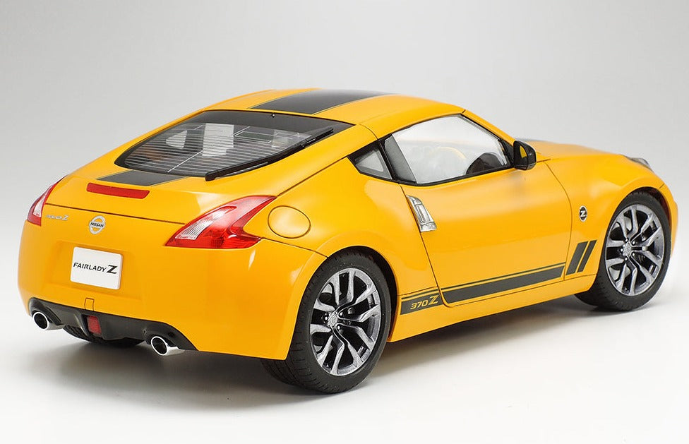1/24 Nissan 370Z Heritage Edit